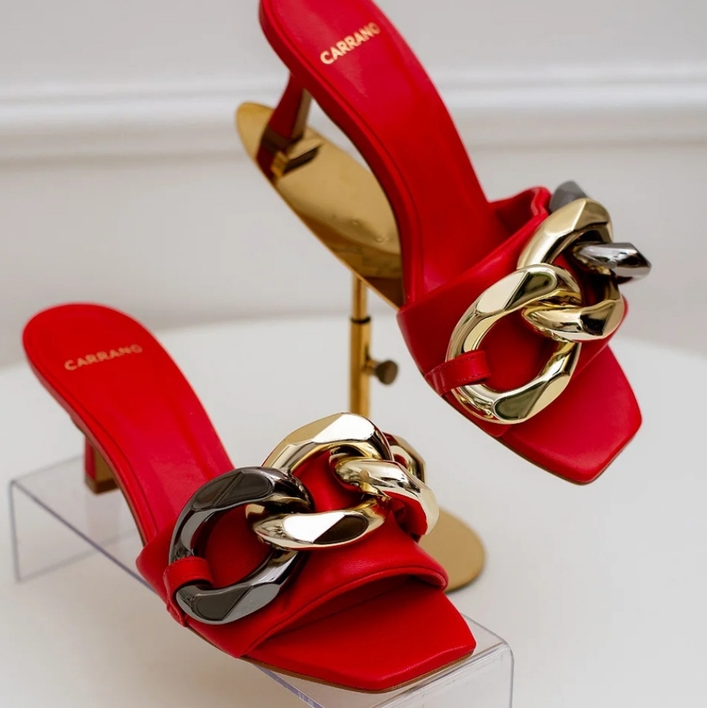 NWOT Carrano Made in Brazil Red Heeled Sandals with Gold & Black Metal Chainlink